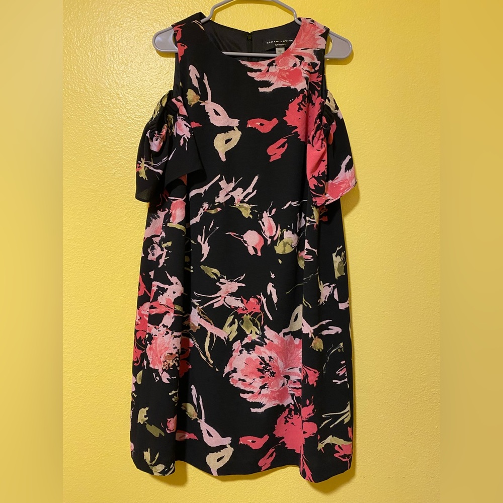 TAHARI-LEVINE black floral dress